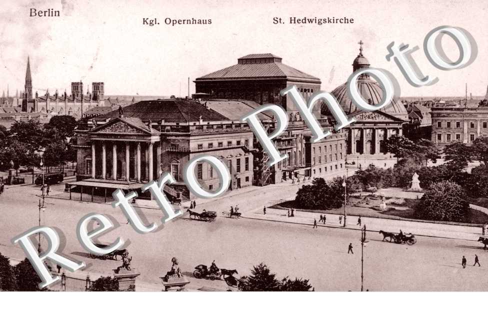 Hedwigskirche. Opernhaus