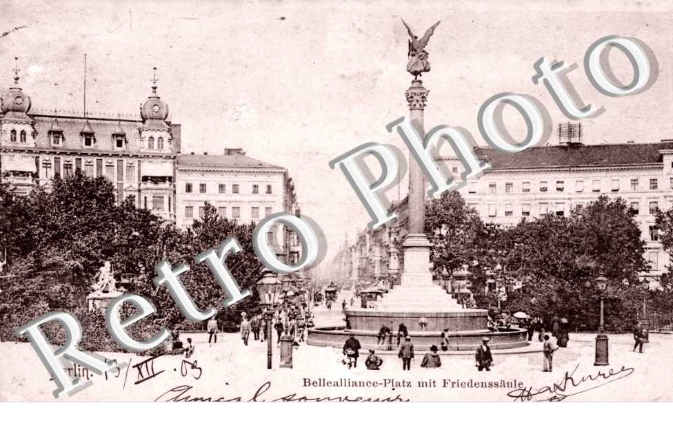 Bellealliance-Platz mit Friedenssaule