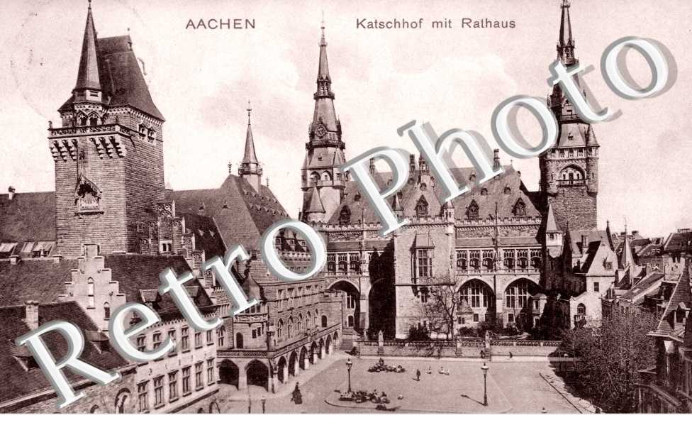 Katschhof mit rathaus