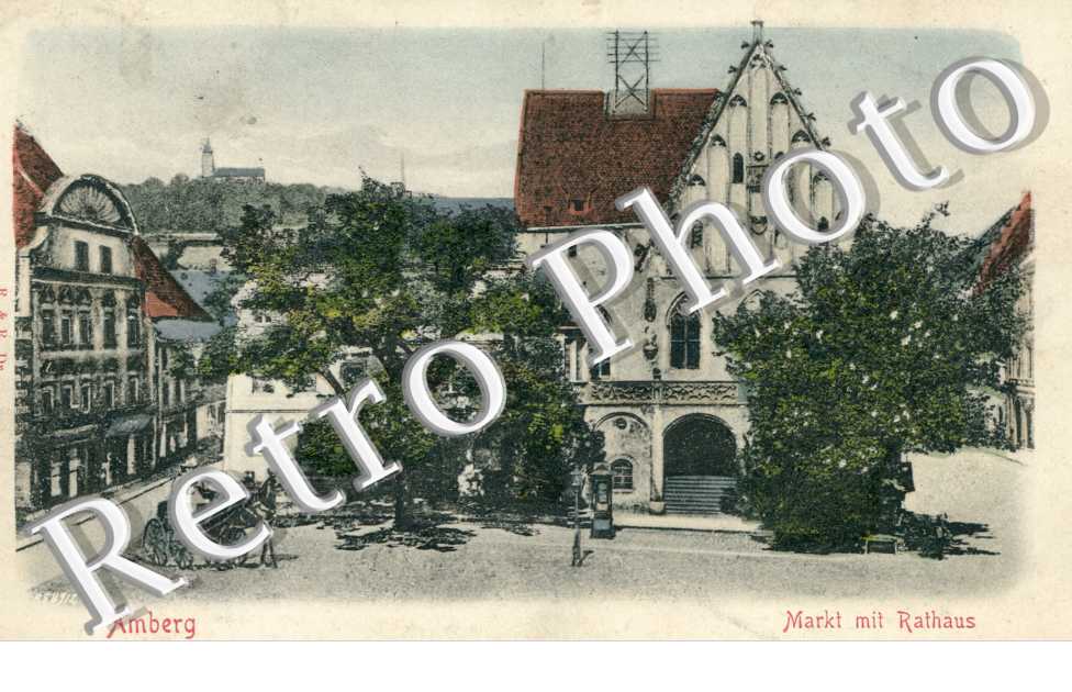 Markt mit rathaus