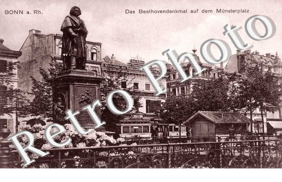 Das Beethovendenkmal auf dem Munsterplatz