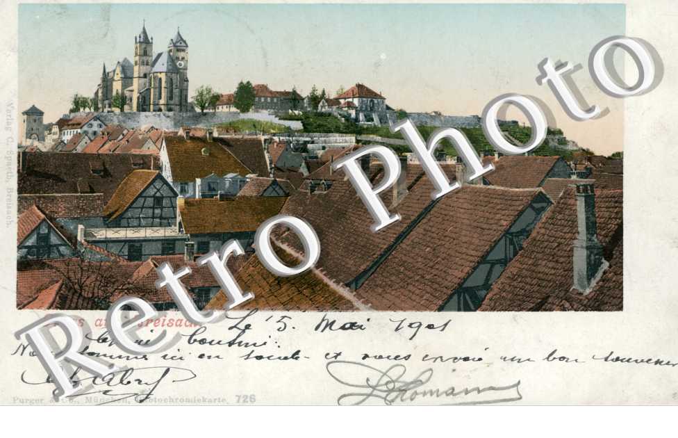 Totalansicht und die Kirche