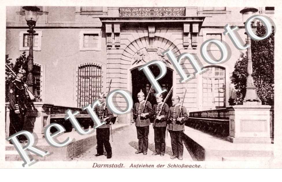 Aufziehen der Schlosswache