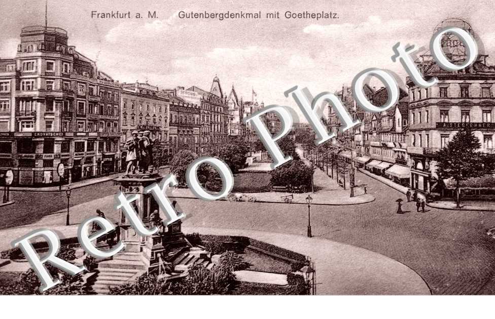 Gutenbergdenkmal mit Goetheplatz
