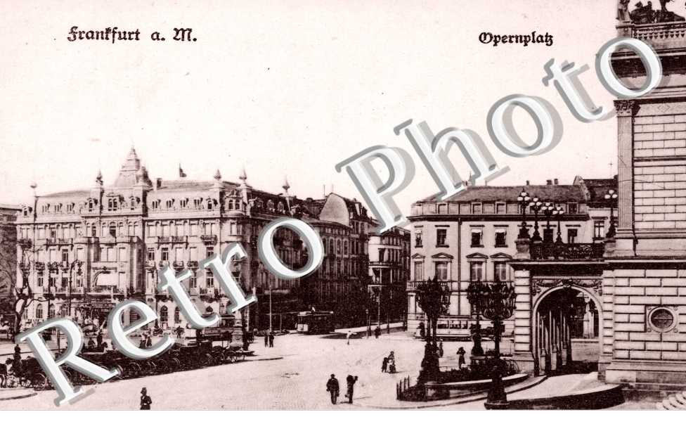 Opernplatz