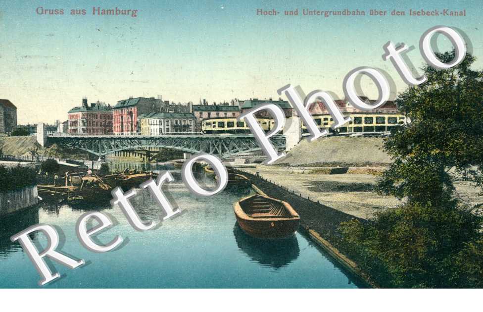 Hoch und Untergrundbahn uber den Isebeck Kanal