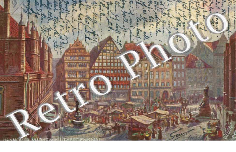 Markt mit Lutherdenkmal
