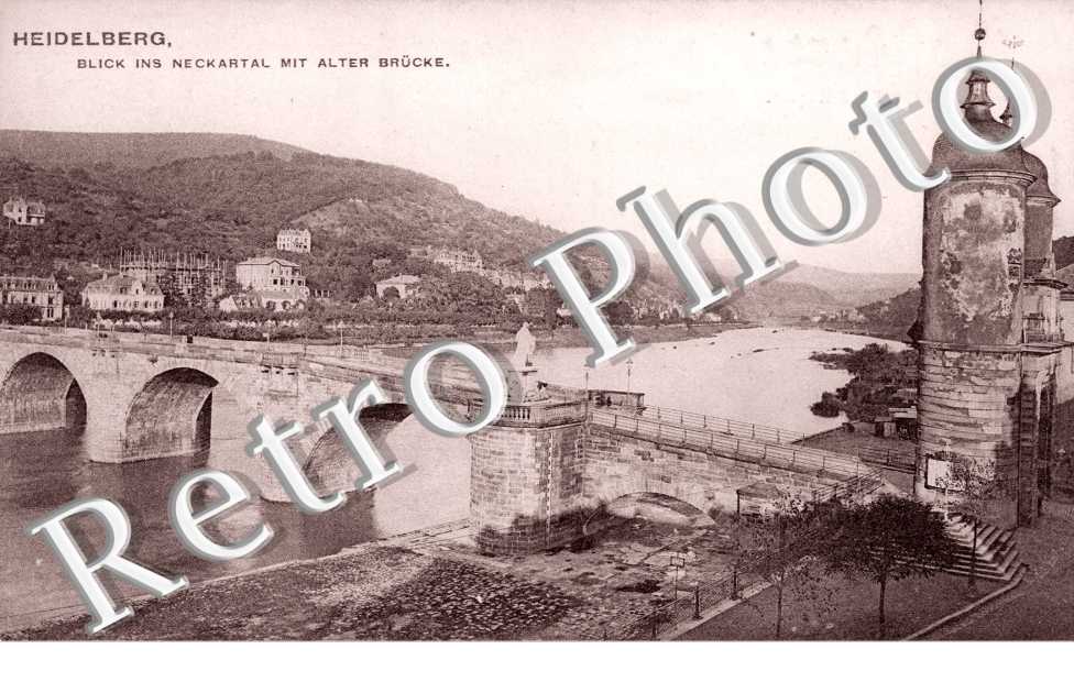 Blick ins Neckartal mit alter Brucke