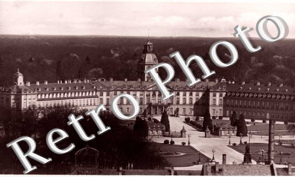 Grossherzogl. Schloss mit Schlossplatz
