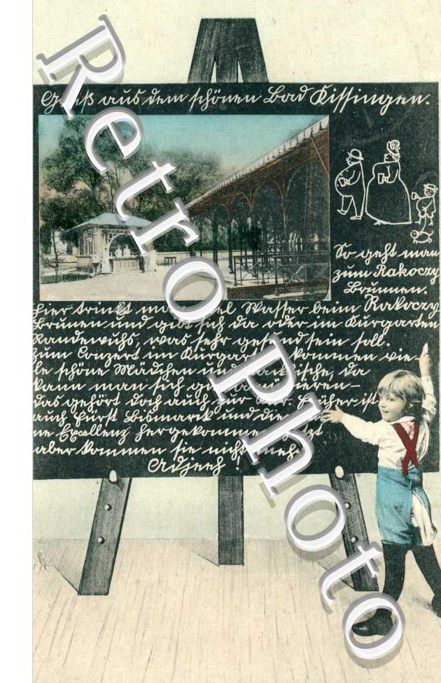 Un enfant devant un tableau