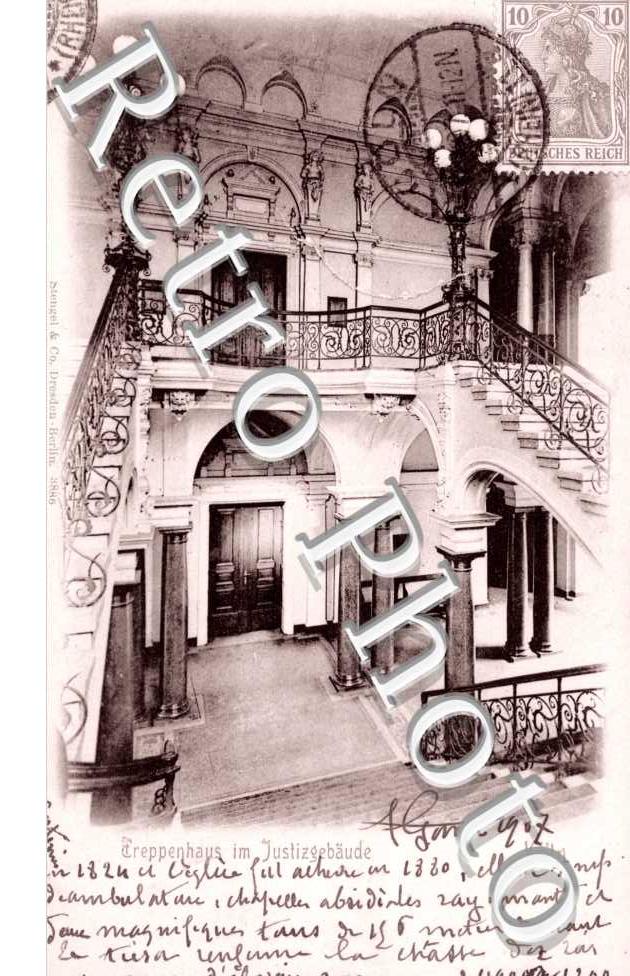 Treppenhaus im Justizgebaude