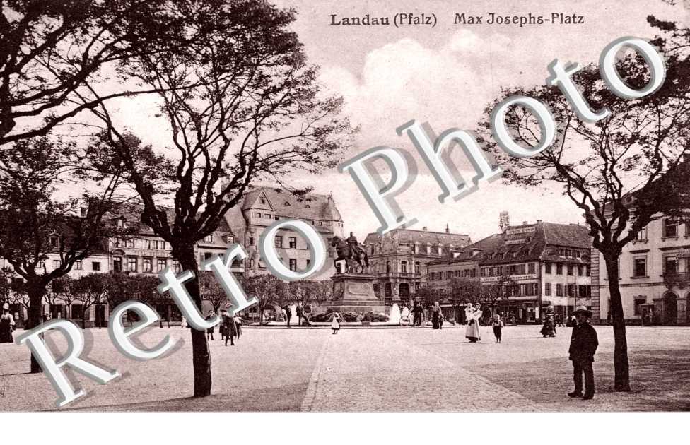 Max Josephs-Platz