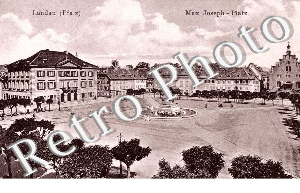 Max Joseph Platz