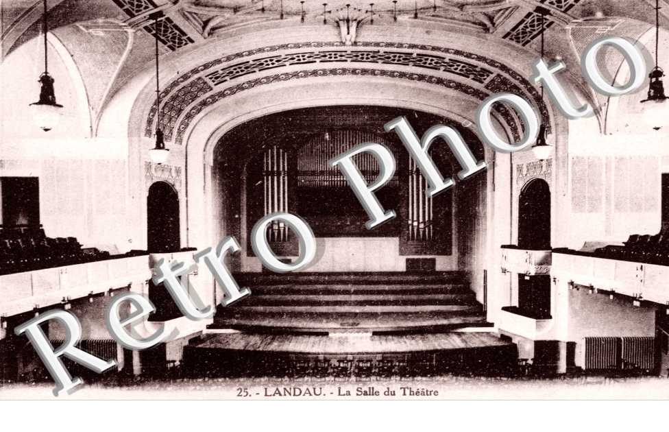 la Salle du theatre