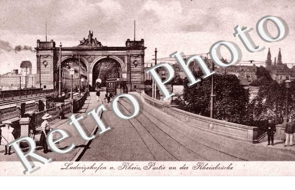 Partie an der Rheinbrucke