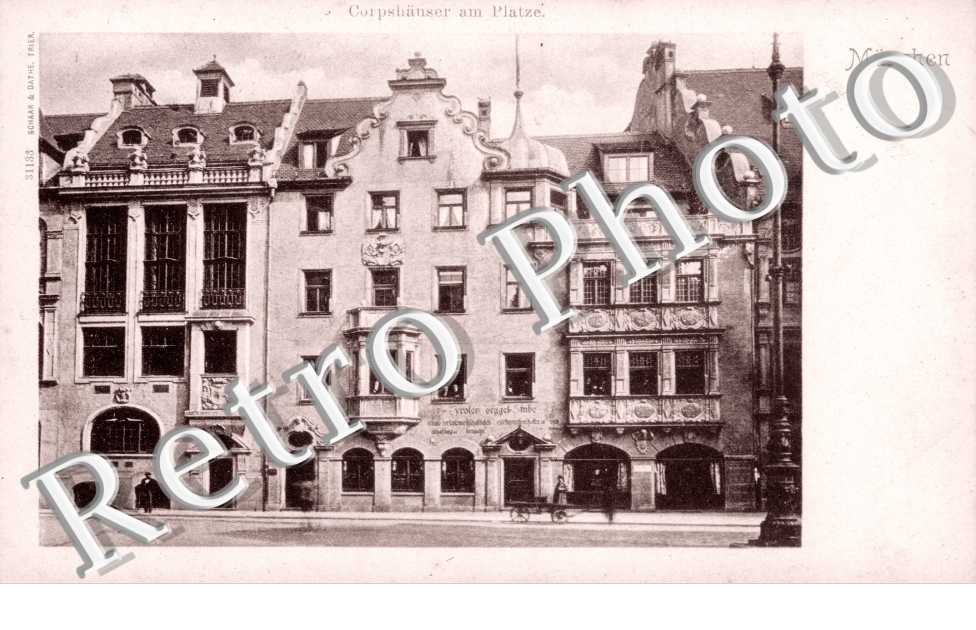 Corpshauser am Platze