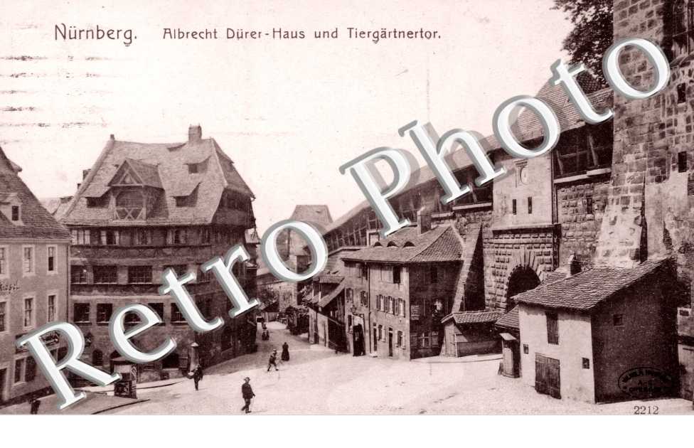 Albrecht Durer Haus und Tiegartnertor