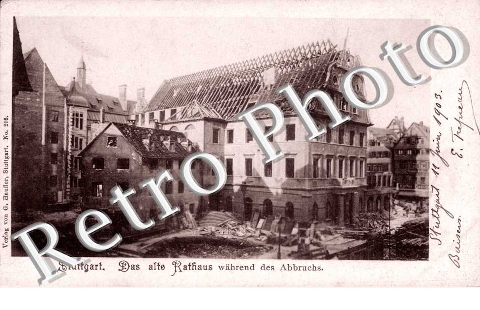 Das alte Rathaus wahrend des Abbruchs
