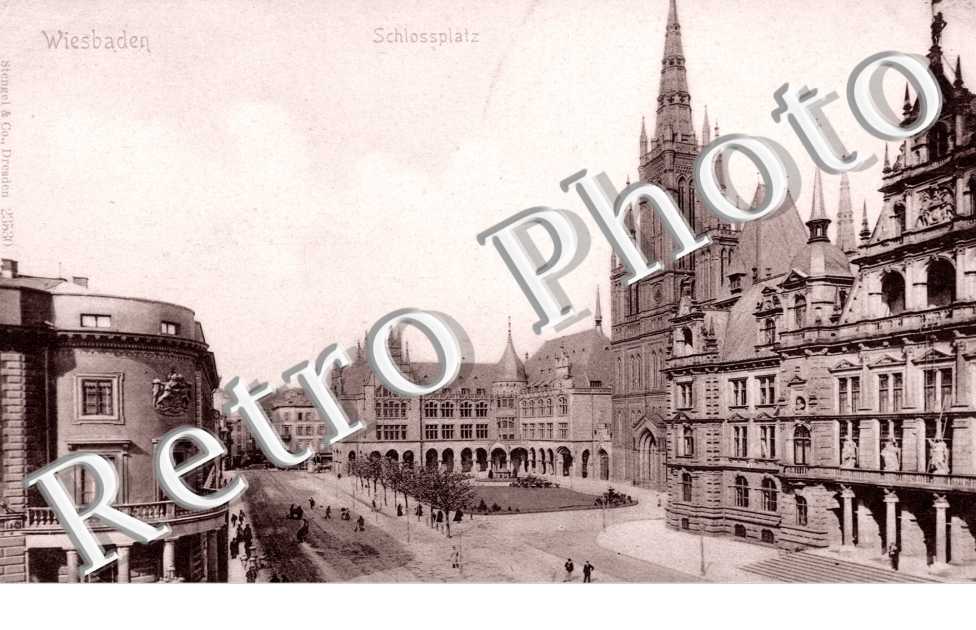 Schlossplatz