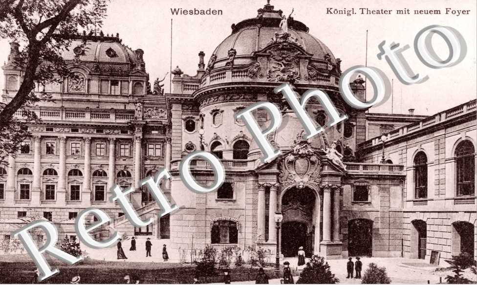 Konigl Theater mit Neuem Foyer