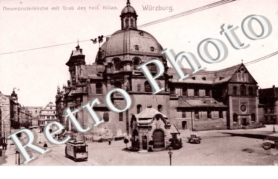 Neumunsterkirche mit grabe des heil. Kilian.