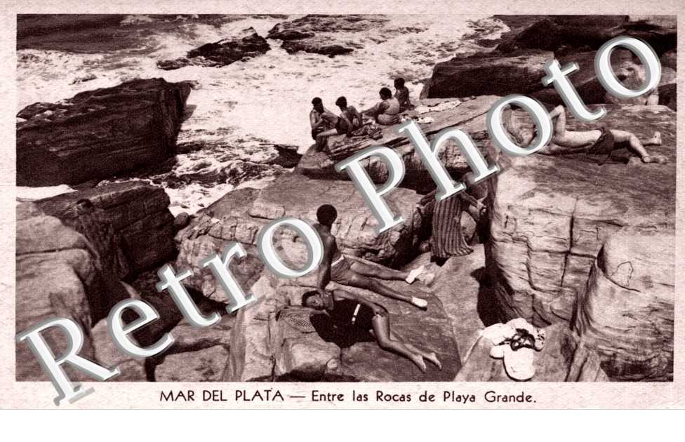 Entre las Rocas de Playa Grande