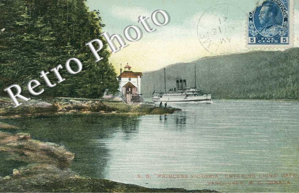 princess Victoria entering Lions&#039;gate