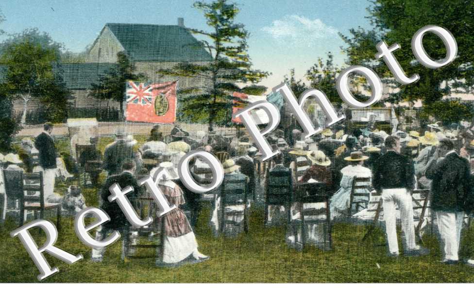 Ex-President Taft speaking on the ground of the Chateau Murray Hotel