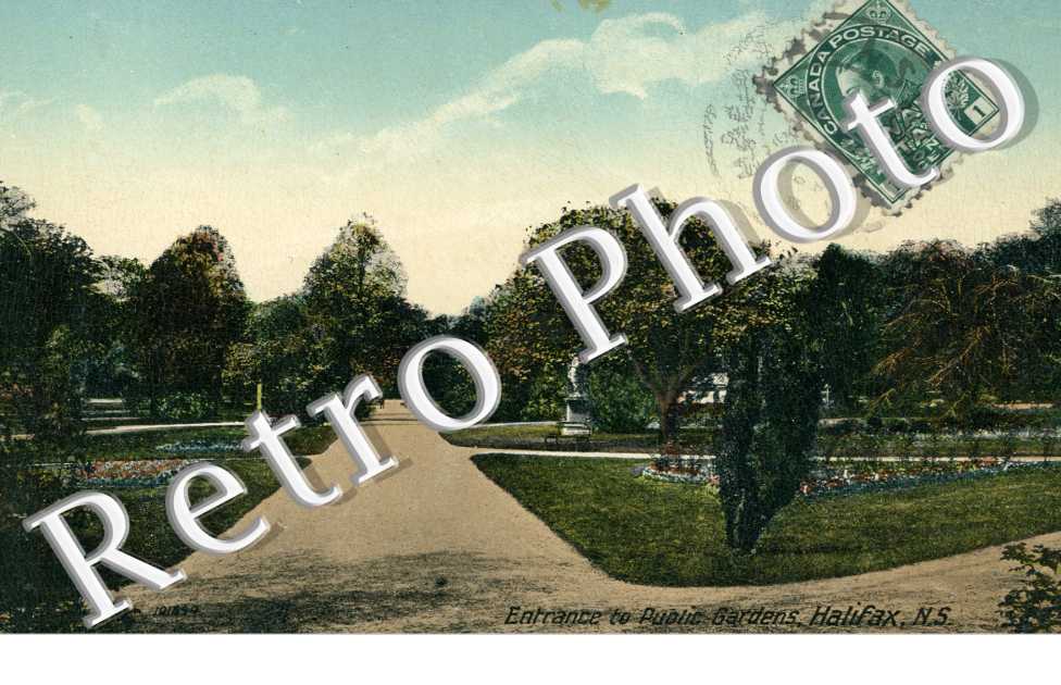 Entrance to Public Garden