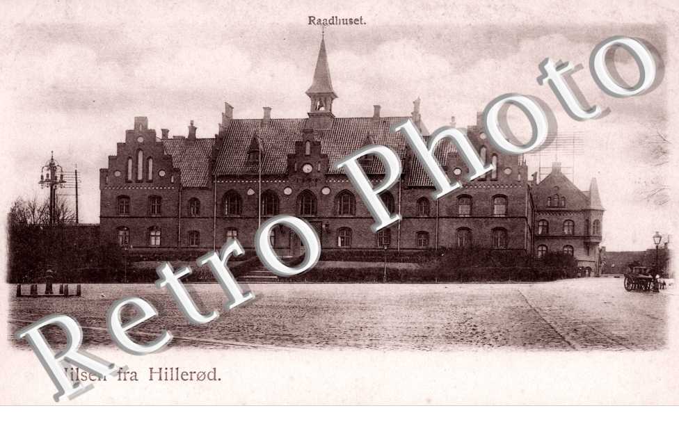 Hilsen fra Hillerod  -  Raadhuset