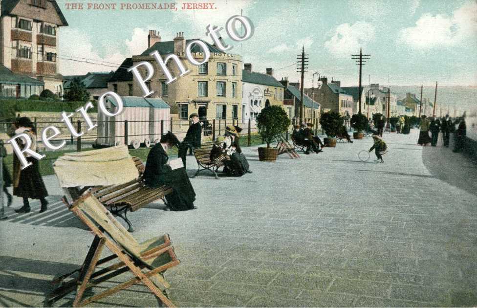 the Front Promenade