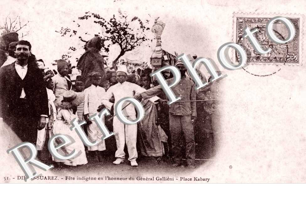 Fete indigene en l&#039;Honneur du general Gallieni - Place Kabary