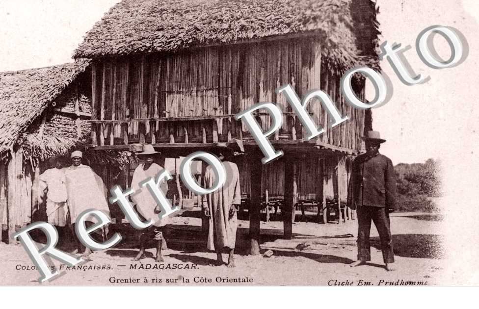 Grenier a riz sur la cote orientale