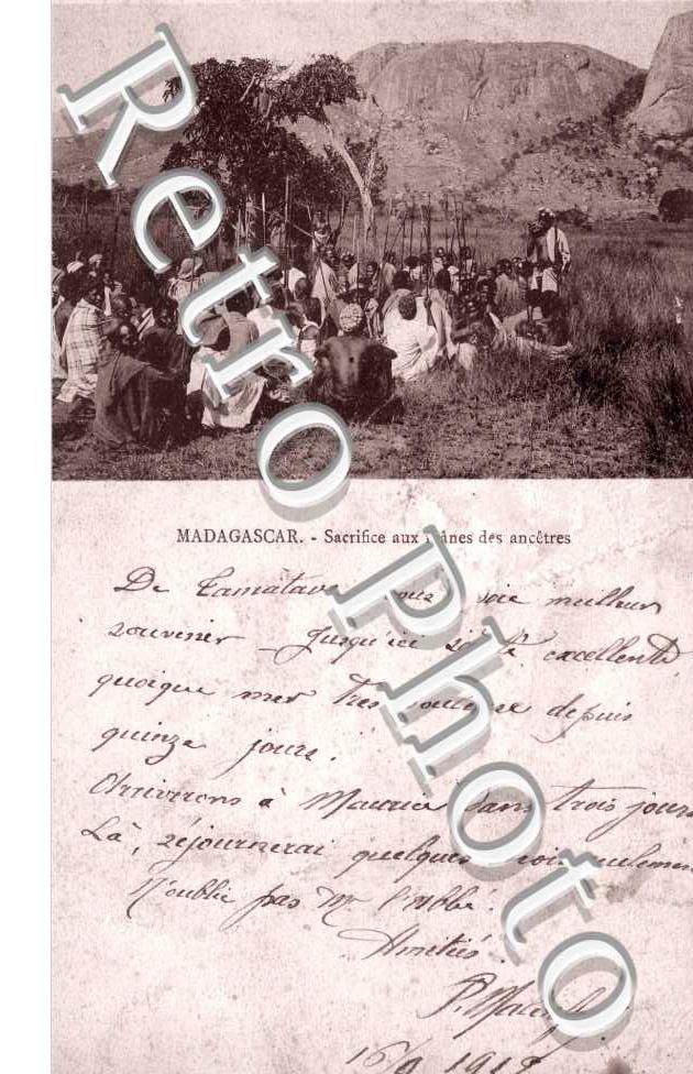 Sacrifice au manes des ancetres