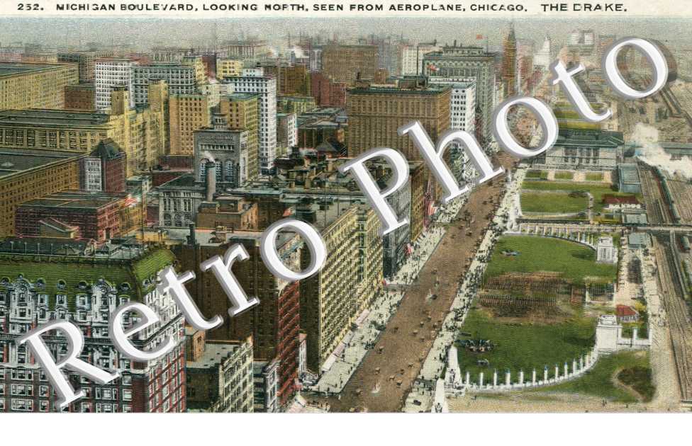 Michigan BOulevard, looking north, seen from aeroplane 