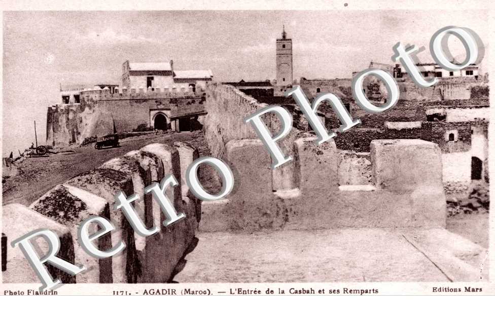 L'entree de la Casbah et ses remparts