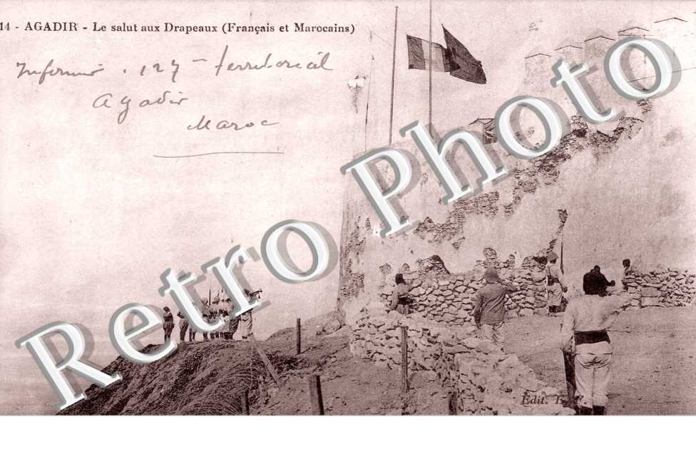 Le Salut aux Drapeaux