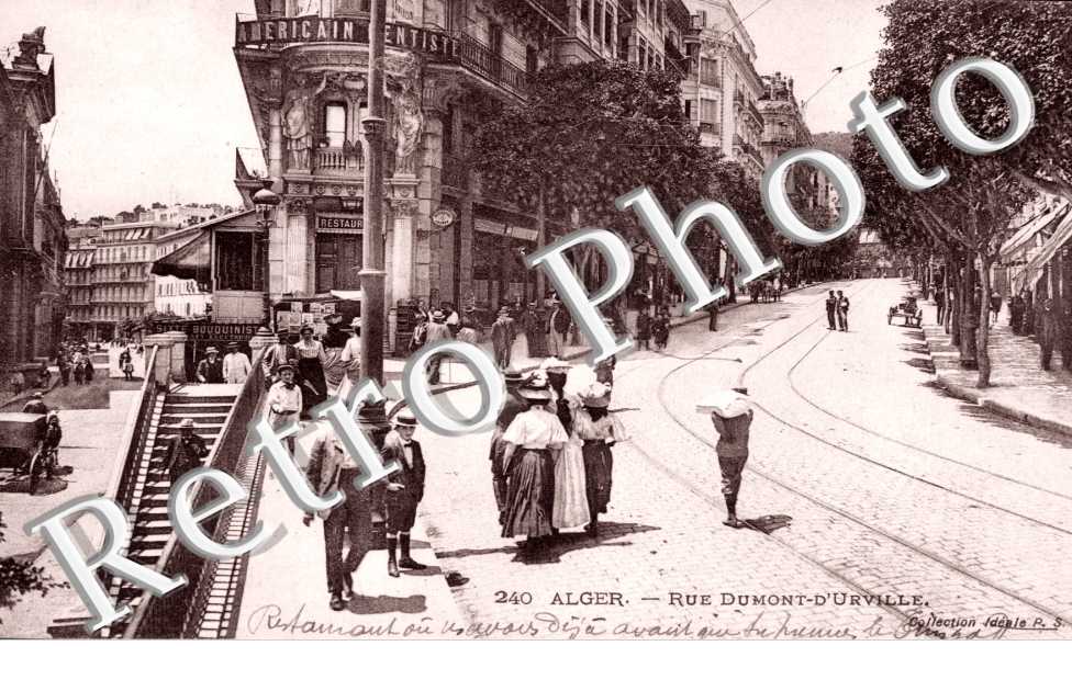 Rue Dumont-D'Urville