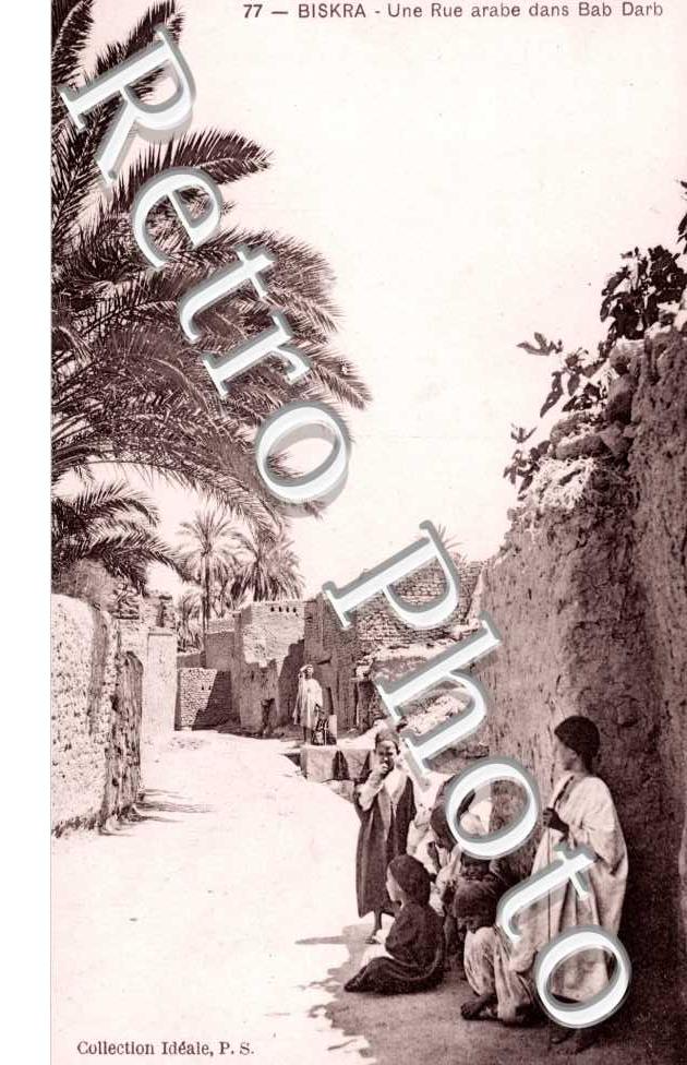 Une Rue Arabe dans Bab-Darb