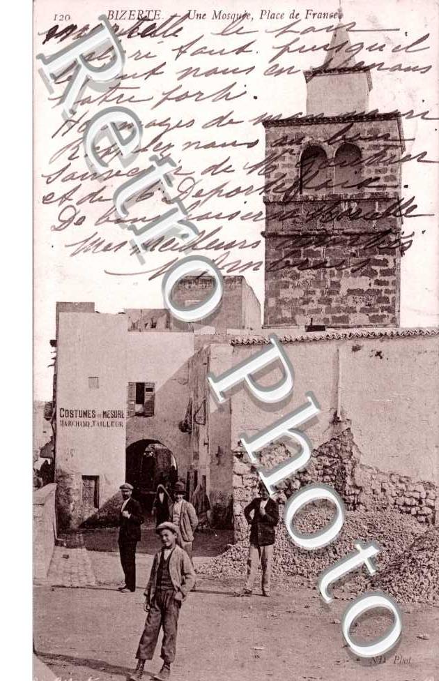 Une mosquee Place de France