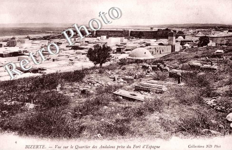 Vue sur le Quartier des Andalous prise du Fort d&#039;Espagne