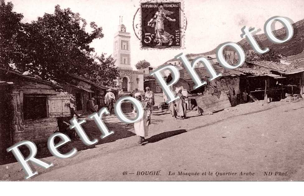 La mosquee et le quartier