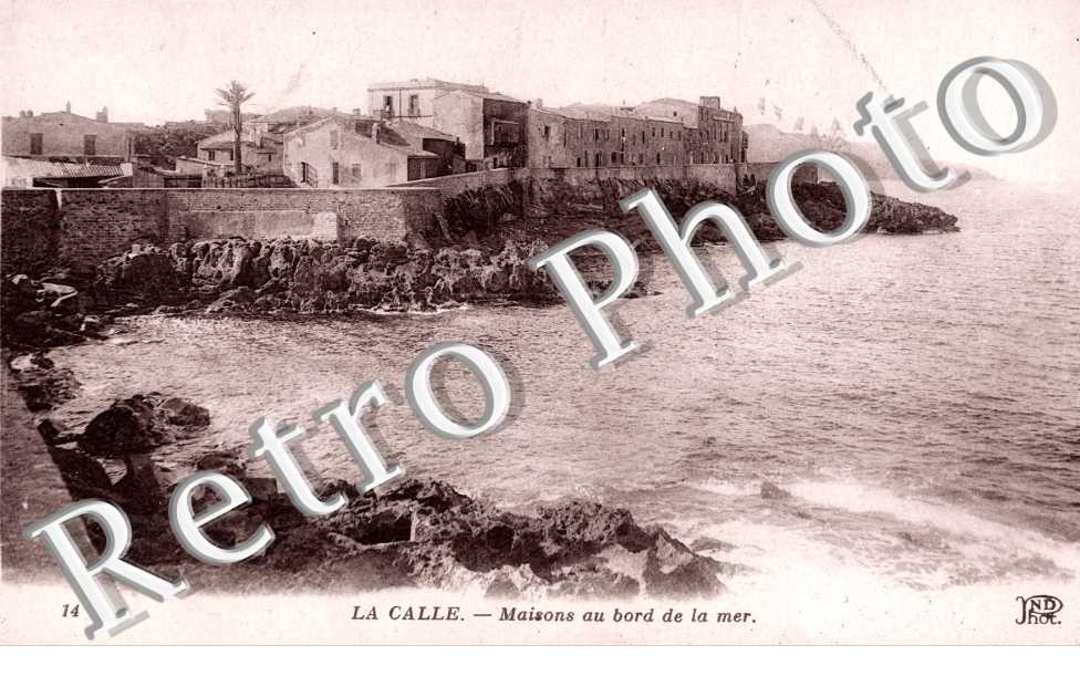 Maisons au bord de la mer