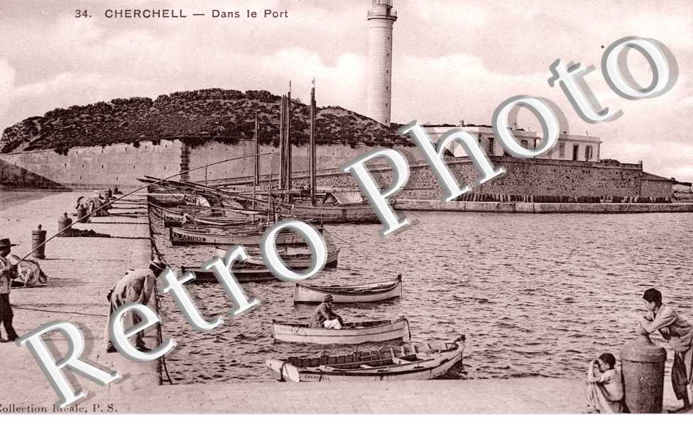 Dans le Port