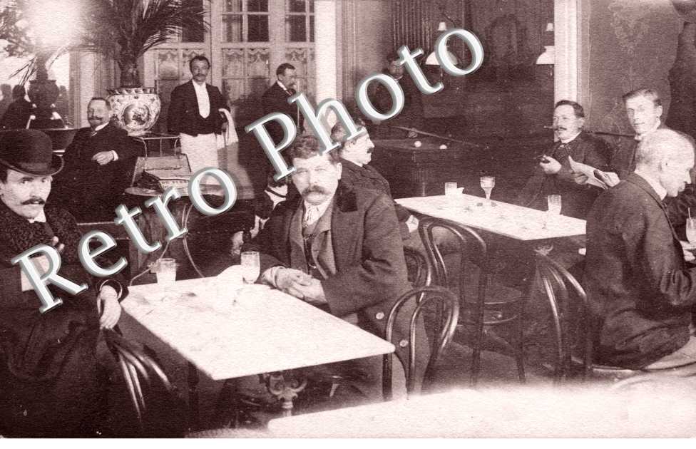 (interieur de bar)