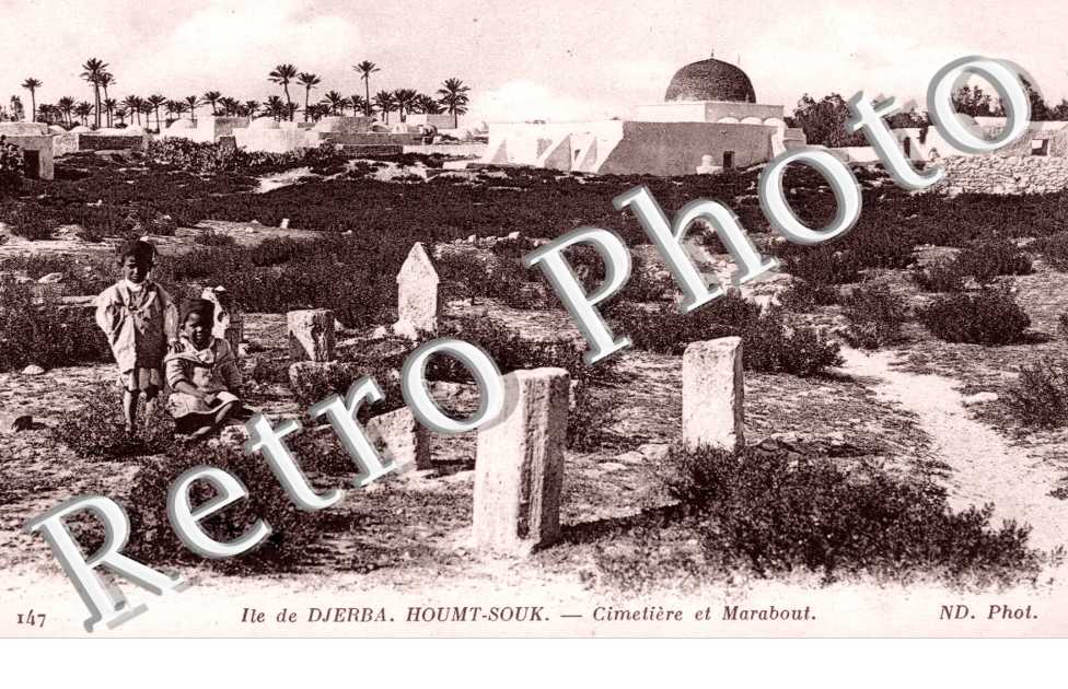 Cimetiere et Marabout