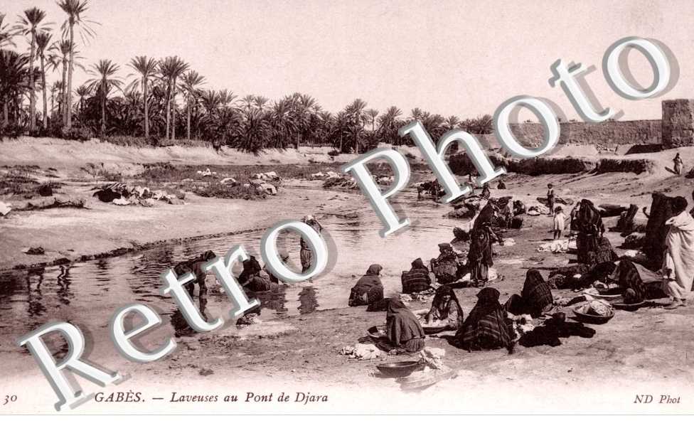 Laveuses au Port de Djara