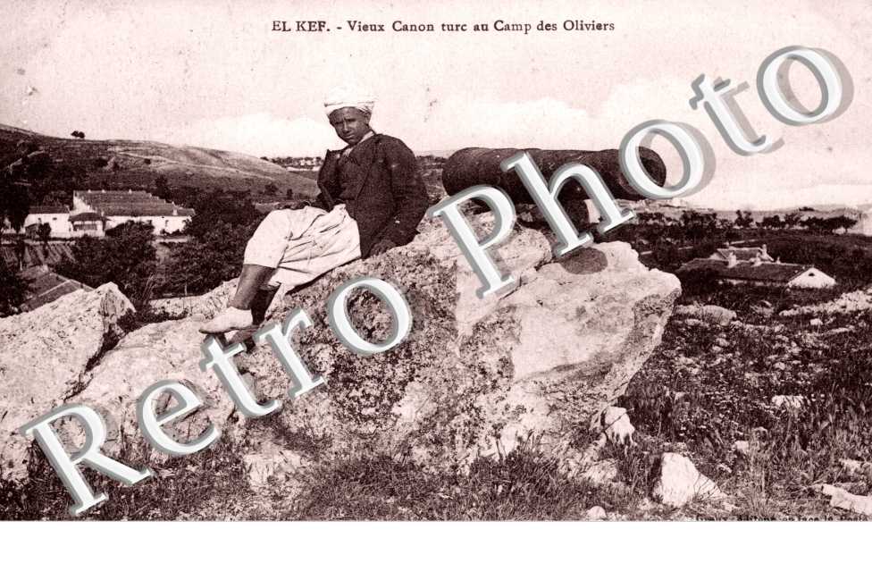 Vieux canon turc au Camp des Oliviers
