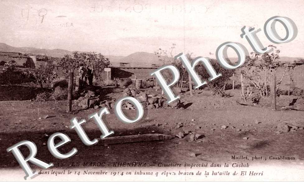 Cimetiere improvise dans la Casbah