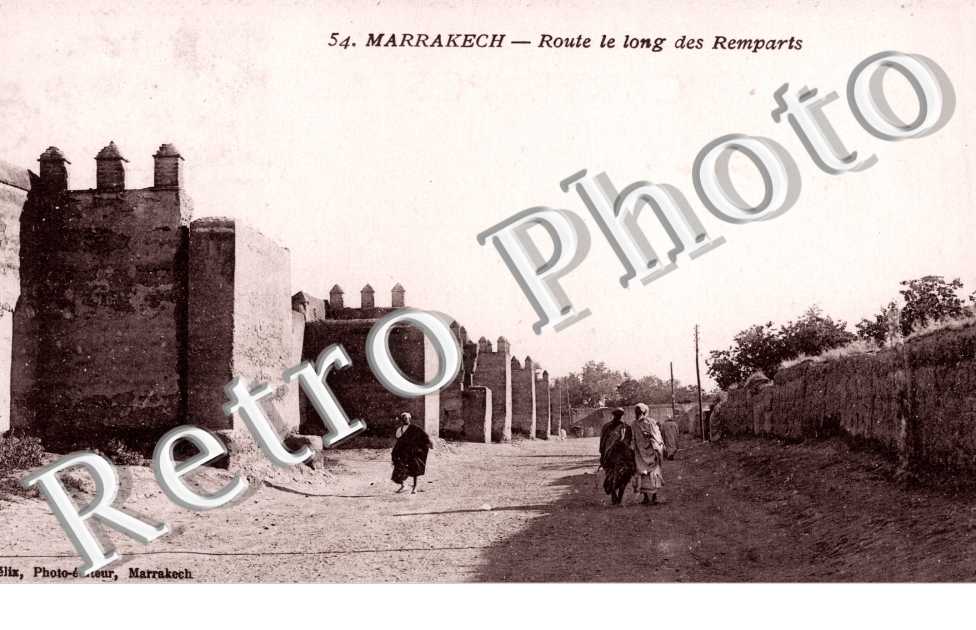 Route le long des remparts
